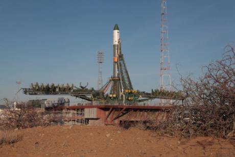 Корабът Прогрес се скачи с Международната космическа станция