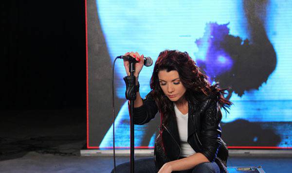 Кали е готова с новата си песен