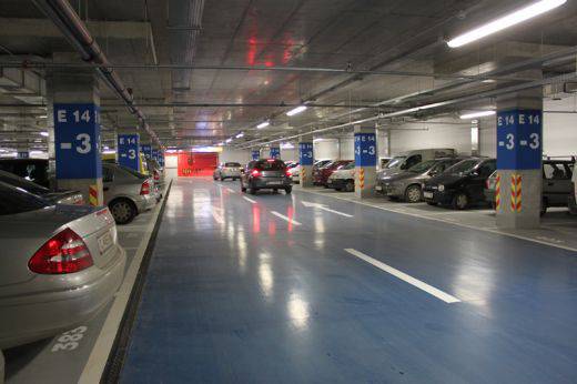 Мол “София” скубе клиенти с паркинг