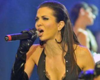 Райна с нова песен на наградите?