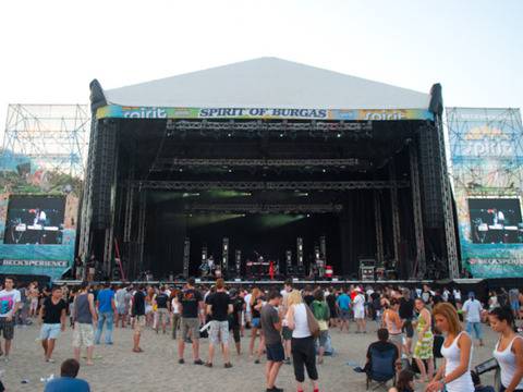 Spirit of Burgas 2013: фестивалът става двудневен, засича Sofia Rocks 2013