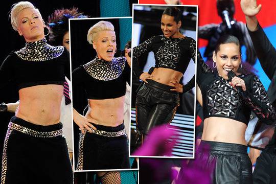 УАУ! Звездни майки показват коремчета след раждането