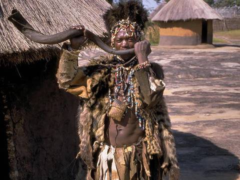 Влезте в „Клопката на вуду“