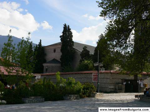 СтатияБанско – Красивото Градче в Подножието на Пирин