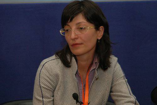 Секретарка на Плевнелиев става премиер?