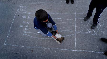 Децата в България са най-застрашени от бедност според Евростат