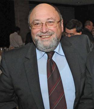 Александър Йорданов: Има картел между трите ЕРП-та