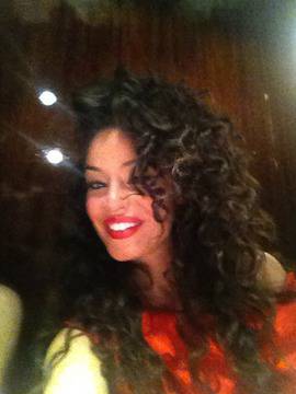 Бившата на Балотели замина за Милано, ще търси Марио