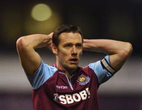 Капитанът на Уест Хам пропуска мача със Стоук