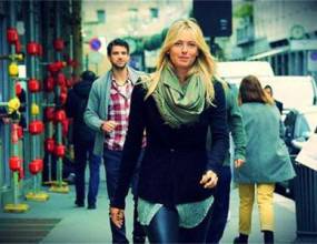 Григор и Маша тичат по калифорнийски пясък