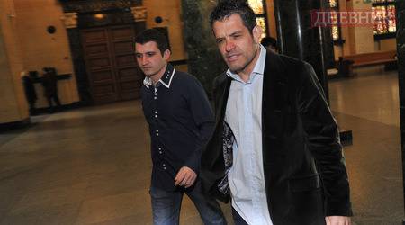 Кой е Евелин Банев-Брендо