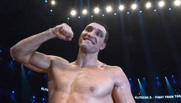 Владимир Кличко ще се бие с Пианета на 4 май