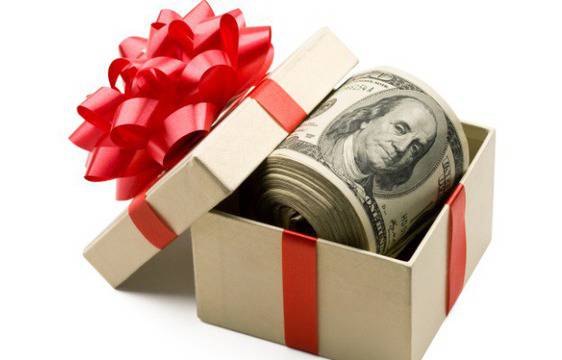 ТОП 5 на най-неподходящите подаръци за 8 март!