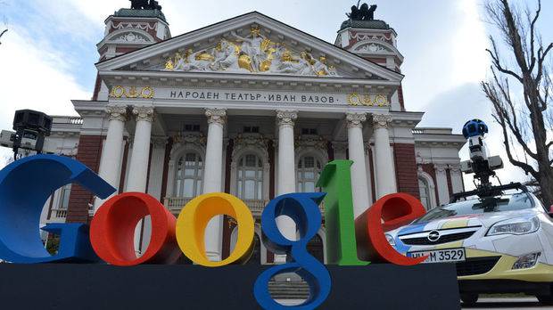 По улиците на България