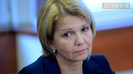 Михаил Миков обвини Юлиана Иванова, че няма висше образование, от ДКЕВР отрекоха (допълнена)