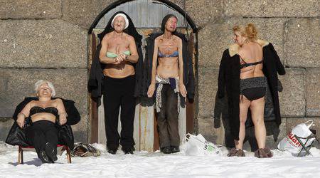 Фотогалерия: Световните снимки на деня 11 март 2013