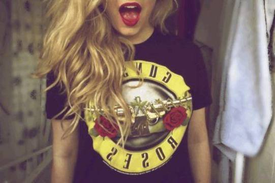 Топ 10 най-секси мацки в рока (част трета)