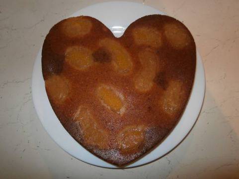 Сладкиш с праскови