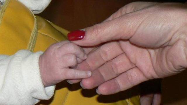 Помощ за хора с репродуктивни проблеми