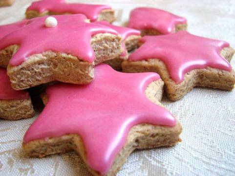 Коледни сладки с джинджифил и канела