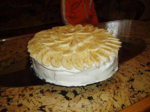 Бисквитена торта с банан