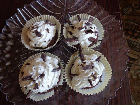 Мини кексчета с орехи