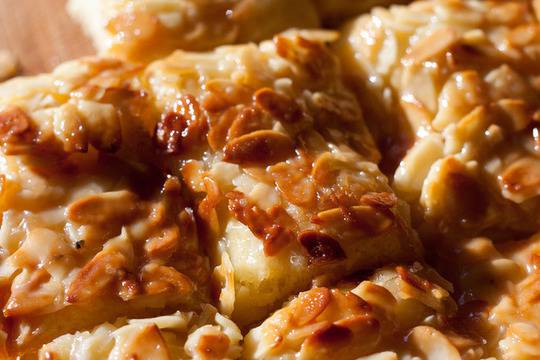 Сладкиш „Бийненщих“