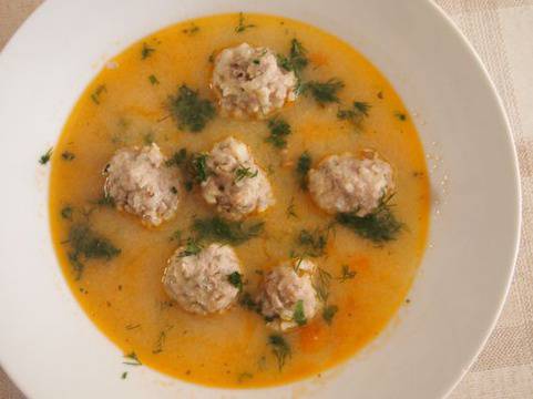 Супа топчета с картофи