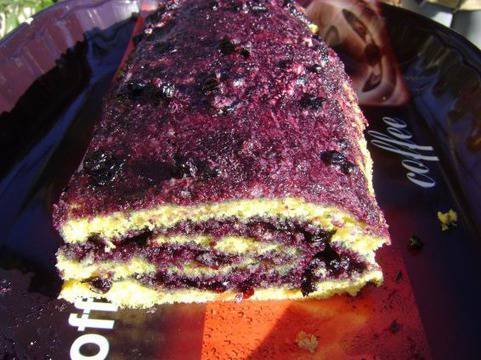 Руло със сладко от боривинки