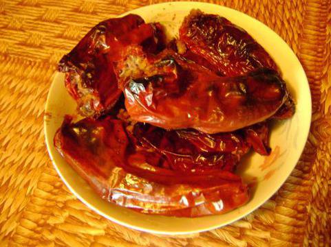 Пълнени чушки с боб