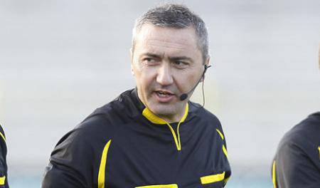 Съдийската комисия извади Ахмед Ахмед до края на сезона