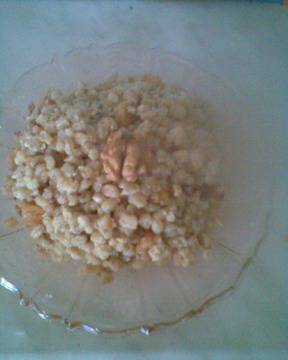 Варено жито със стафиди