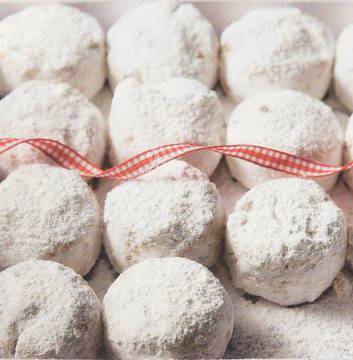 Бели курабии Гърция