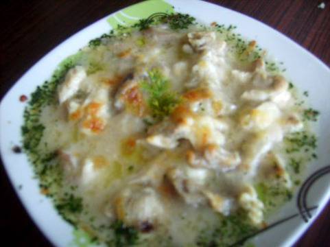 Пиле със сос бешамел