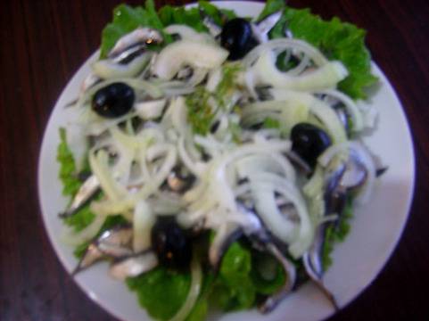 Салата от маринована цаца