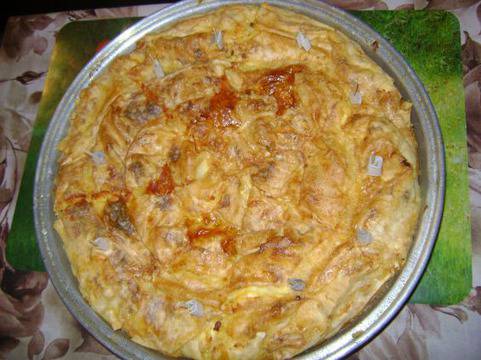 Вита баница с късмети