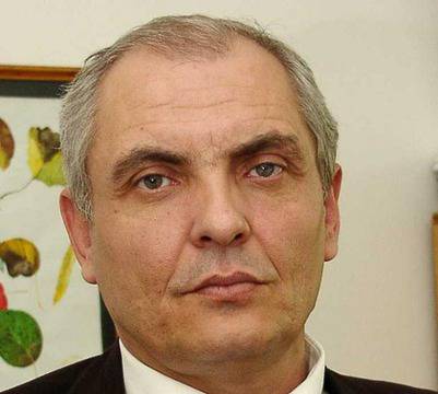 Димитър Димитров: Не смачквайте служебното правителство!