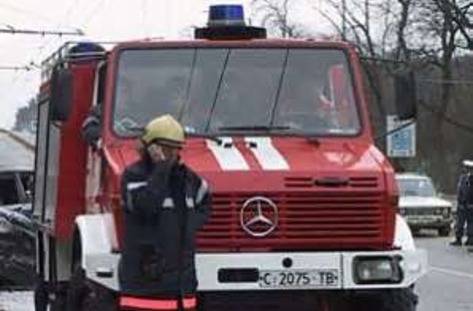 Пожар изпепели до основи къща в Звездец