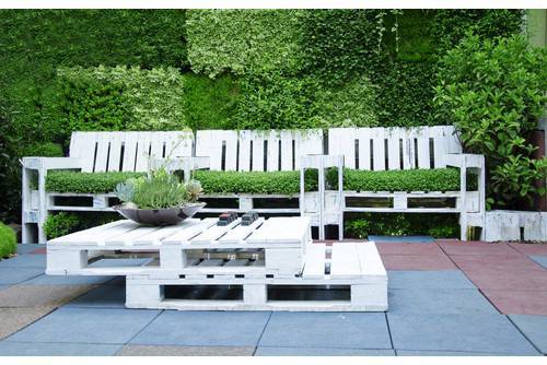 Щайги и палети у дома