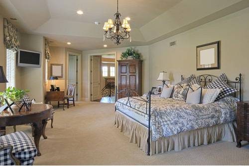 Дом във френски стил