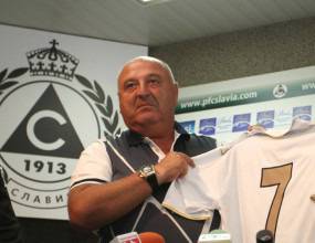 Венци Стефанов в Москва с оферта към Спартак