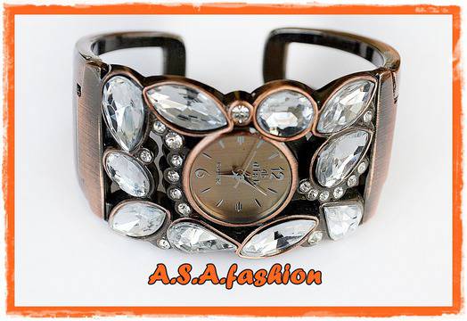 МОДНИ ДАМСКИ ЧАСОВНИЦИ