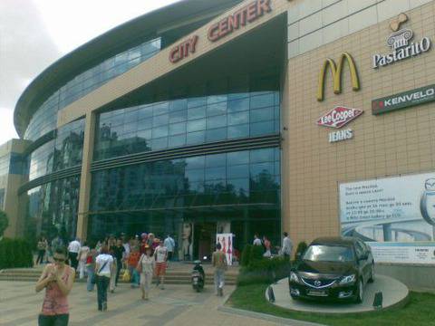 City Center Sofia направи паркинга си платен