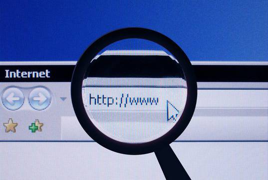 По-голям пазарен дял за Google и Bing през февруари