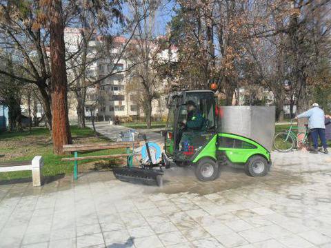 Пловдив замириса на пролетни цветя (СНИМКИ)