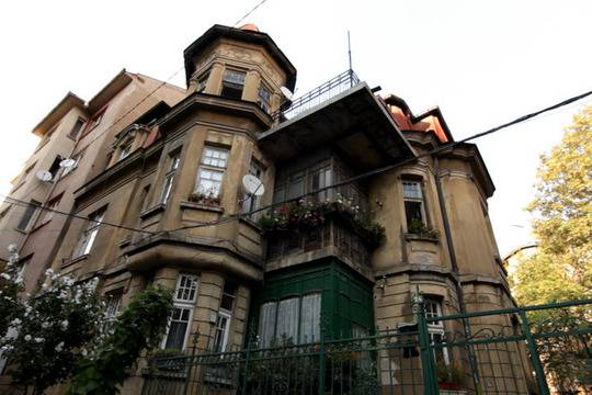 Духове в старите къщи на София