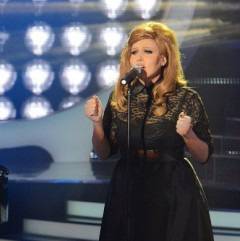 Диана Любенова с перфектно превъплъщение в Адел