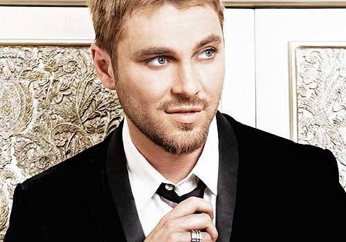 Страстта на Миро от Каризма към християнската музика