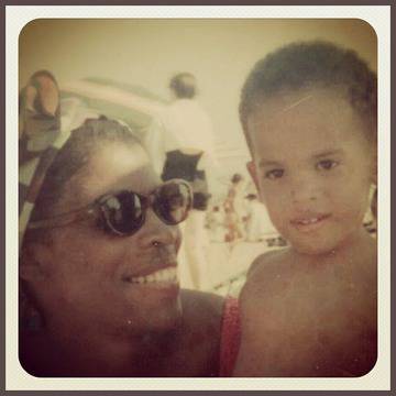 Познахте ли го? Този сладур се превърна в рок легенда