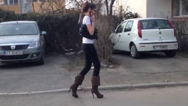 Походка на кифла, от която ще ви заболи видяна 11407 коментари 30